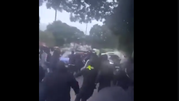 Unrest: Sky News Reporter Surrounded and Chased Away on Live TV! [Video]