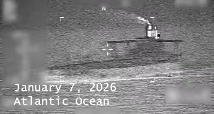 Thermal image of a vessel emitting smoke in the Atlantic Ocean on January 7, 2026, showcasing maritime activity in low visibility conditions.