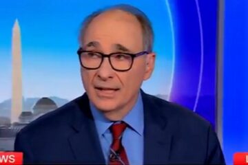 David Axelrod tweet mocked on social media