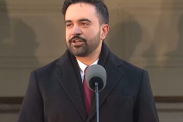 New York City skyline with city hall