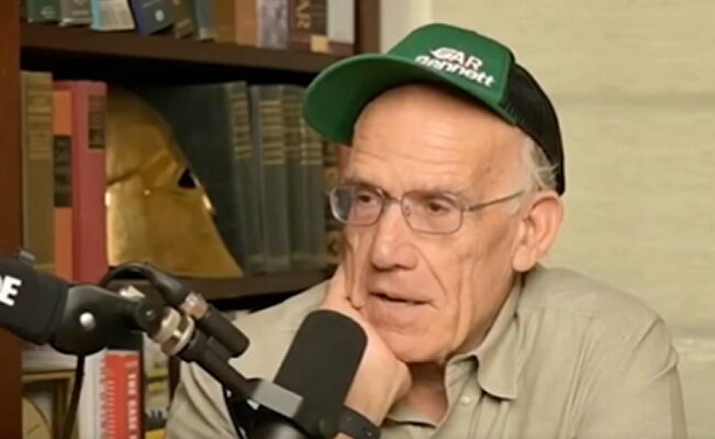 Victor Davis Hanson speaking at the Hoover Institution