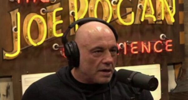 Joe Rogan criticizes Gavin Newsom during a podcast discussion