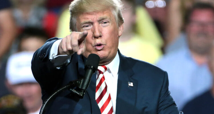 President Donald Trump criticized Fox News host Shannon Bream and her Sunday program in Truth Social posts.