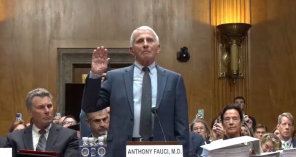Fauci referenced in a headline alongside Jay Bhattacharya and The Gateway Pundit