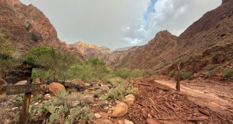 Flash flooding in the Grand Canyon area of Arizona as officials search for more than 20 missing or unaccounted-for people
