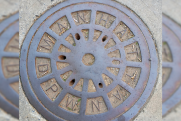 Two men arrested after a manhole sighting near a Manhattan hotel where Benjamin Netanyahu regularly stays